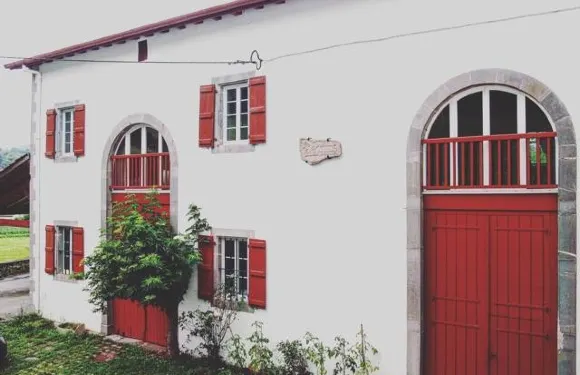 賽倫希尼亞莊園酒店