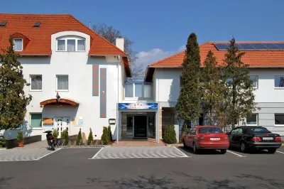 Aphrodite Hotel