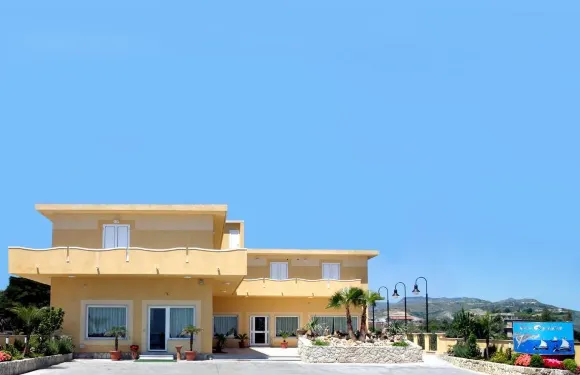 澤菲羅公寓酒店