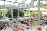 Landhotel Fasanenhof Hotels in Datterode