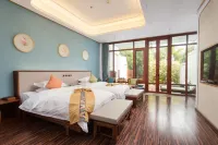 Hui Long Hot Spring Manor