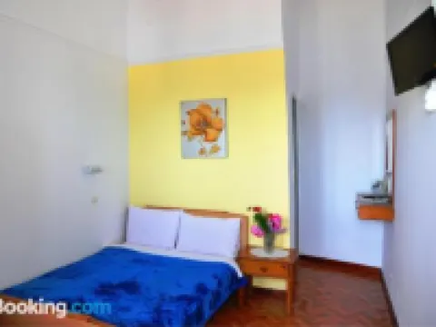 Akteon Rooms Hoteles en Lampi