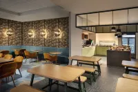 Staybridge Suites LONDON - HEATHROW BATH ROAD by IHG - Desayuno