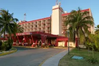 El Viejo El Mar Hotel