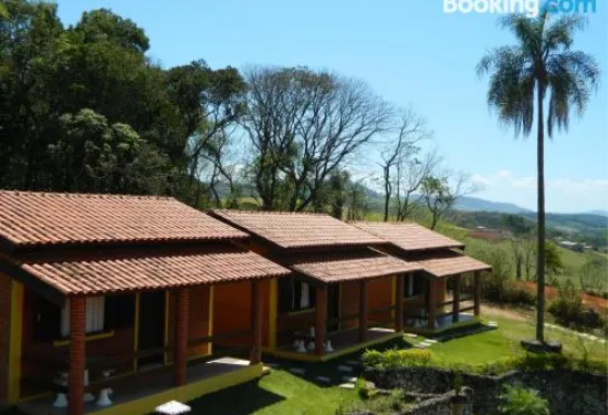 普撒達卡魯阿魯旅館