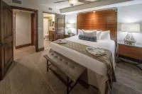 Holiday Inn Club Vacations Scottsdale Resort Hotels near Pinnacle Peak Park