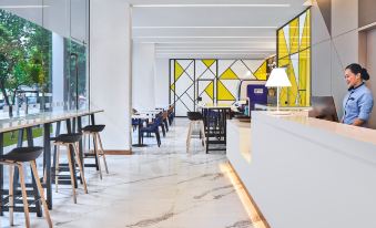 Holiday Inn Express Singapore Serangoon