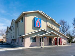 Motel 6 Salisbury, MD