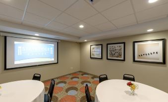 Staybridge Suites Ann Arbor - Univ of Michigan