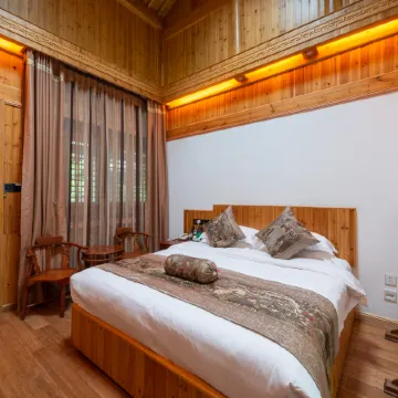 Guzhen Hotel