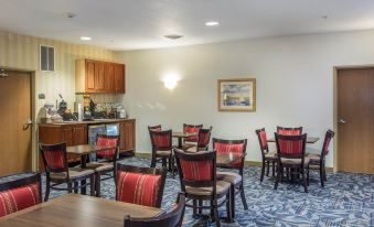 Comfort Suites Lake Geneva East