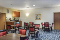 Comfort Suites Lake Geneva East