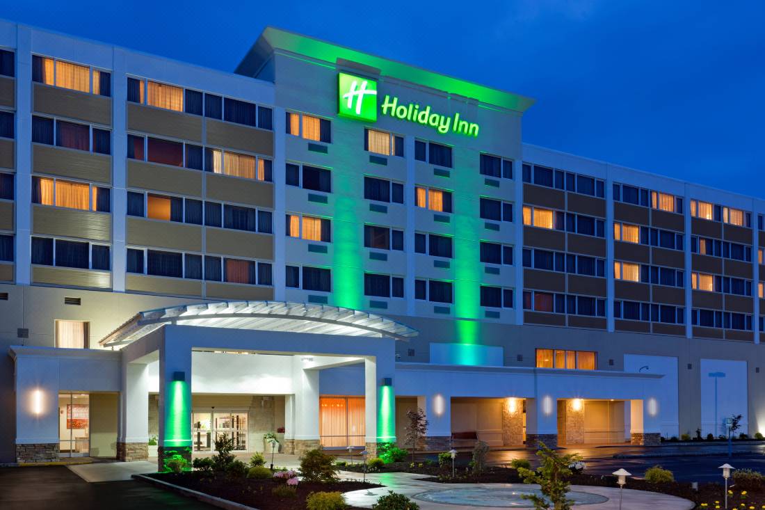 hotels in paragon indiana