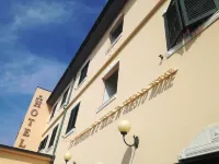 Hotel Brigantino Non Dista Hotels in Loreto