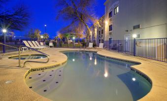 Holiday Inn Express Tucson-Airport