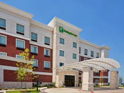 Holiday Inn & Suites Mckinney - N Allen Các khách sạn gần Third Monday Trade Days