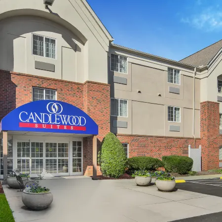 Candlewood Suites RALEIGH CRABTREE by IHG