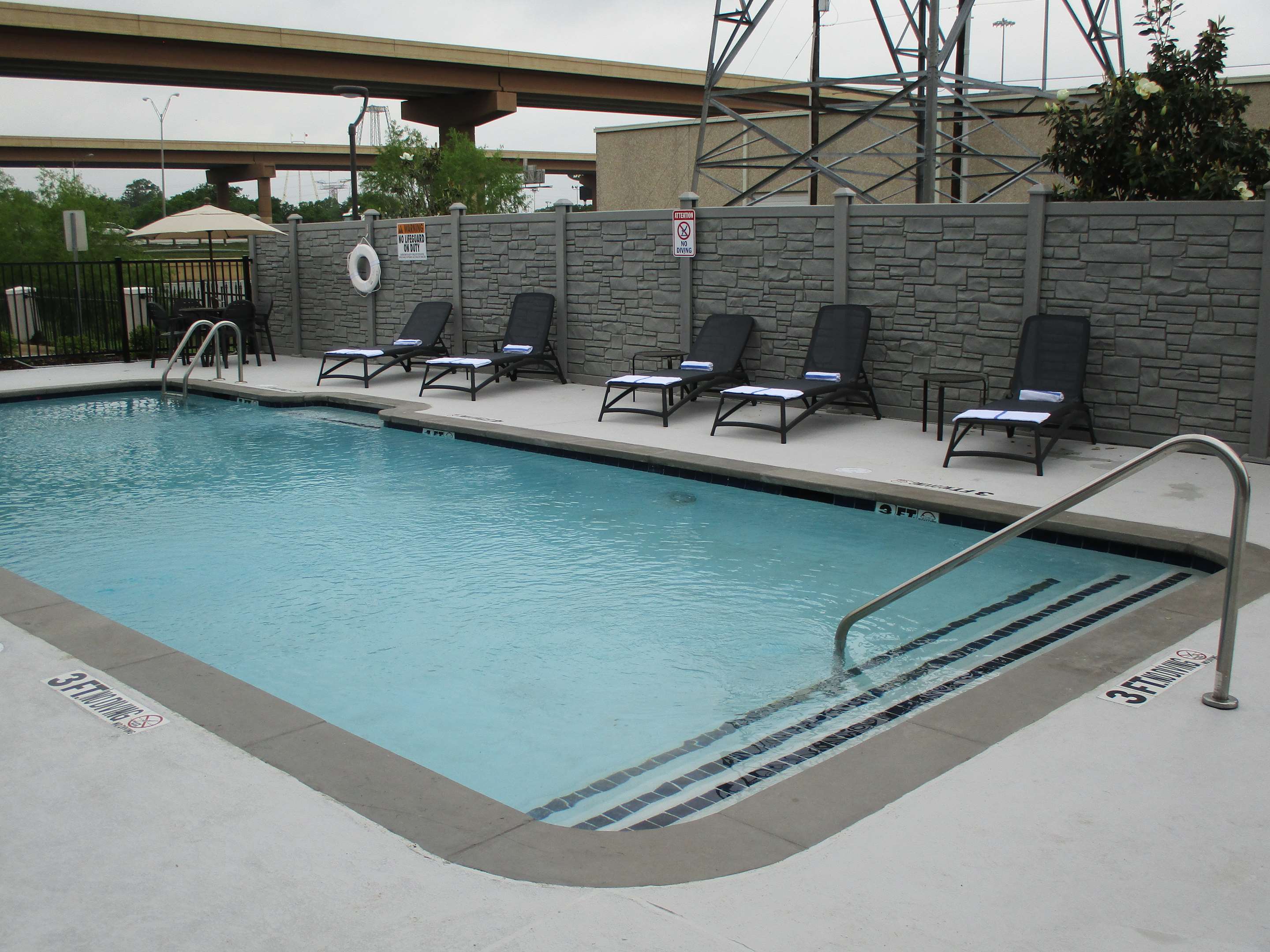 Best Western Plus Dallas Love Field North Hotel