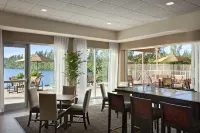 ホリデイ イン エクスプレス マイアミ エアポート ブルー ラグーン エリア by IHG