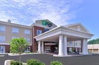 Holiday Inn Express & Suites New Martinsville