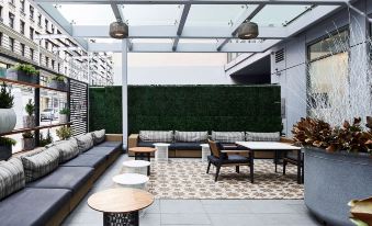 Innside New York Nomad