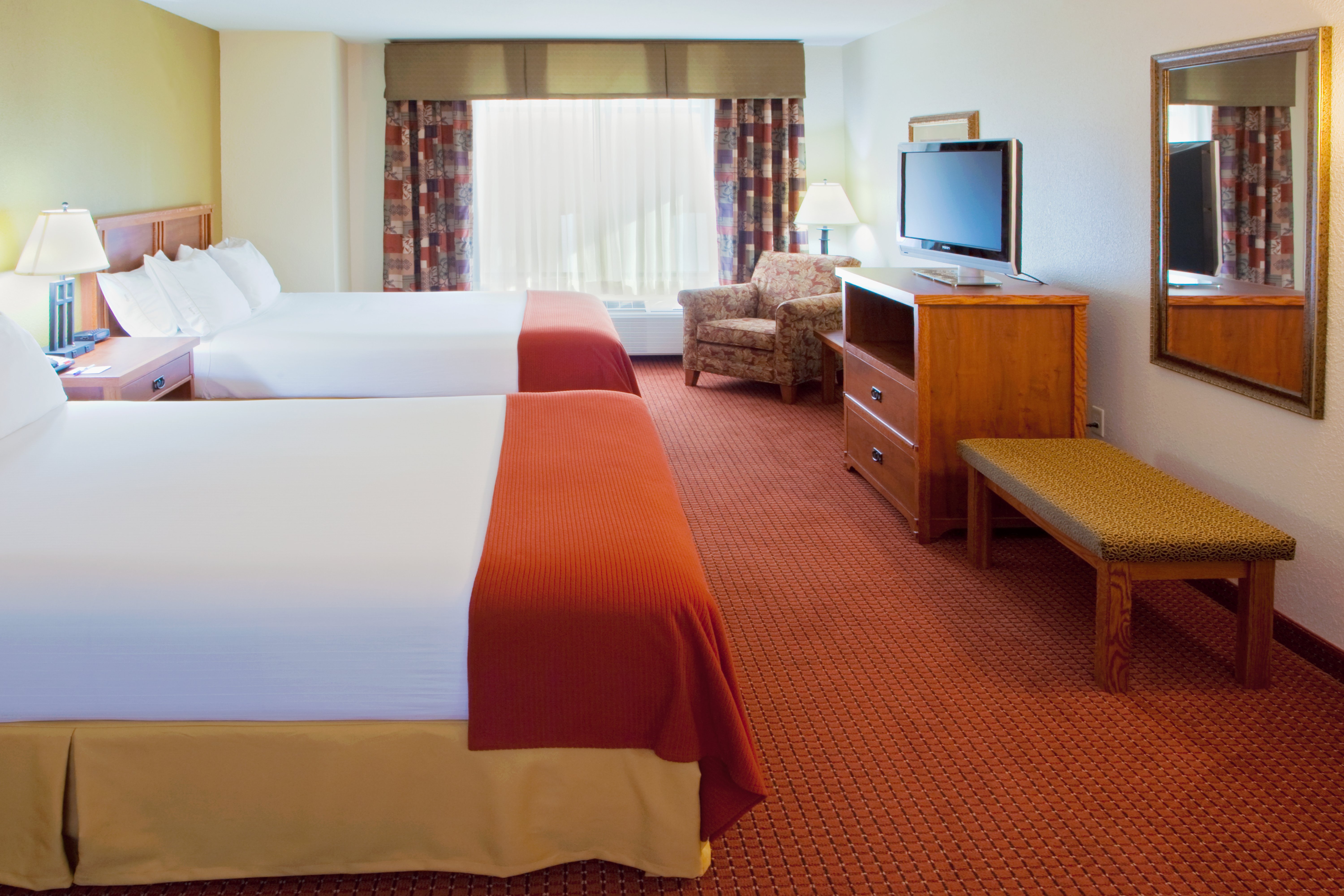 Holiday Inn Express Hotel & Suites Weston, an Ihg Hotel