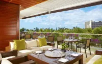 Ka Laʻi Waikiki Beach, LXR Hotels & Resorts