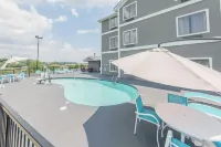 Holiday Inn Express DANDRIDGE by IHG - Swimmingpools