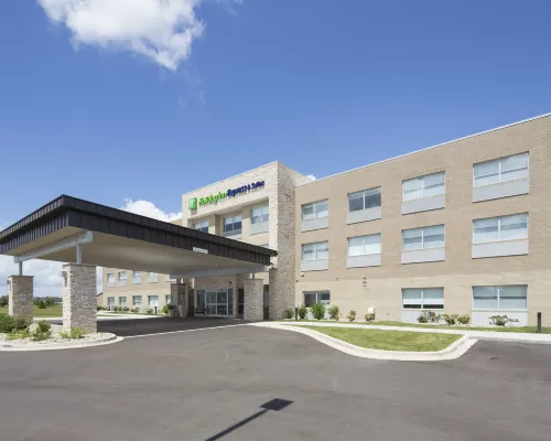 Holiday Inn Express & Suites ROCHESTER HILLS - DETROIT AREA by IHG Hotels in Rochester Hills
