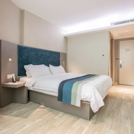 Homeinn Selected Hotel (Sanmenxia High-speed Railway South Station)