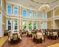 Spa Resort Libverda - Hotel Lesní Zátiší فنادق في Lazne Libverda
