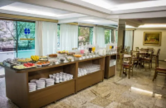 Hotel Dan Inn Express Porto Alegre - by Nacional Inn - Próximo ao Complexo Hospitalar Santa Casa - Wifi