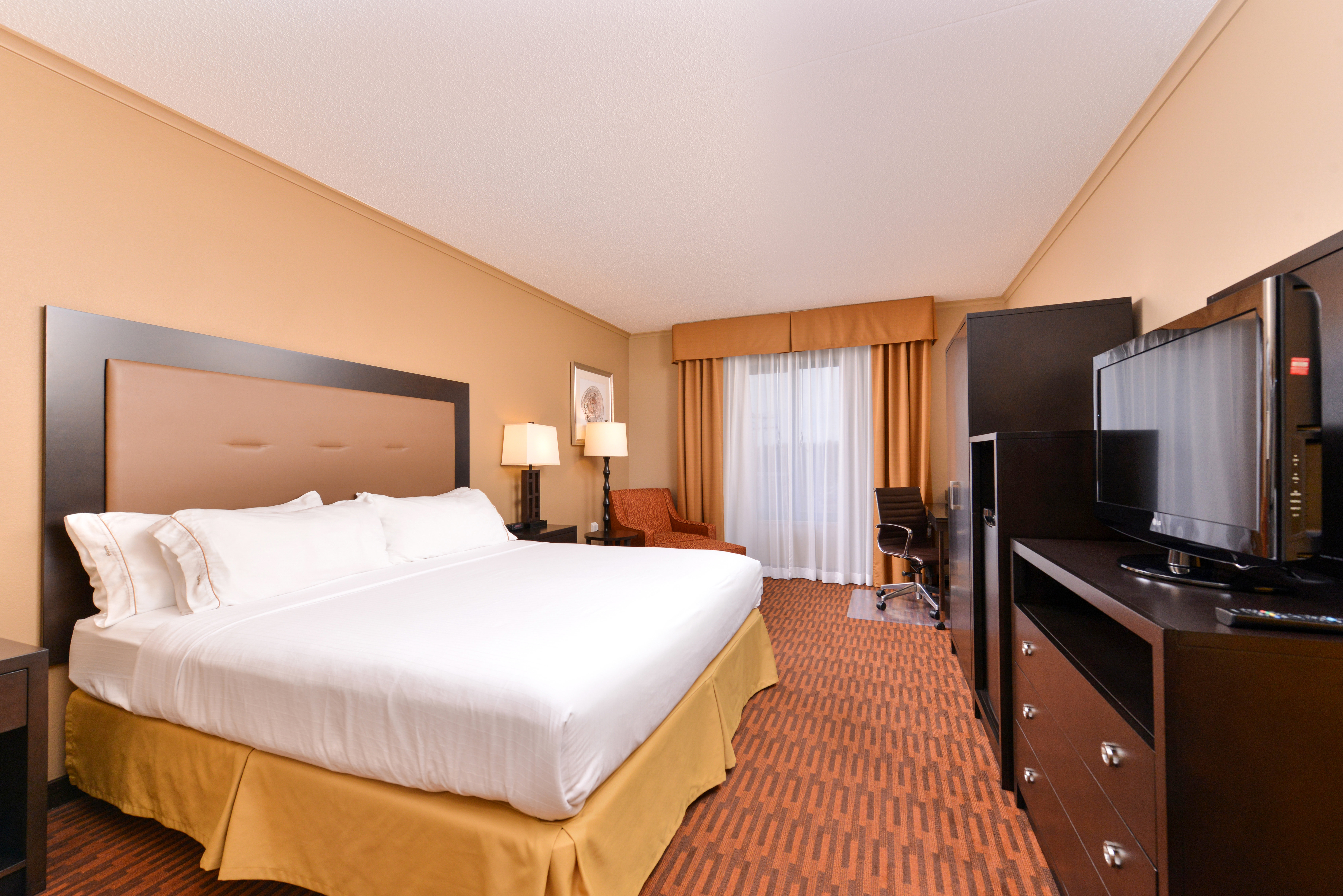 Holiday Inn Express Breezewood, an Ihg Hotel