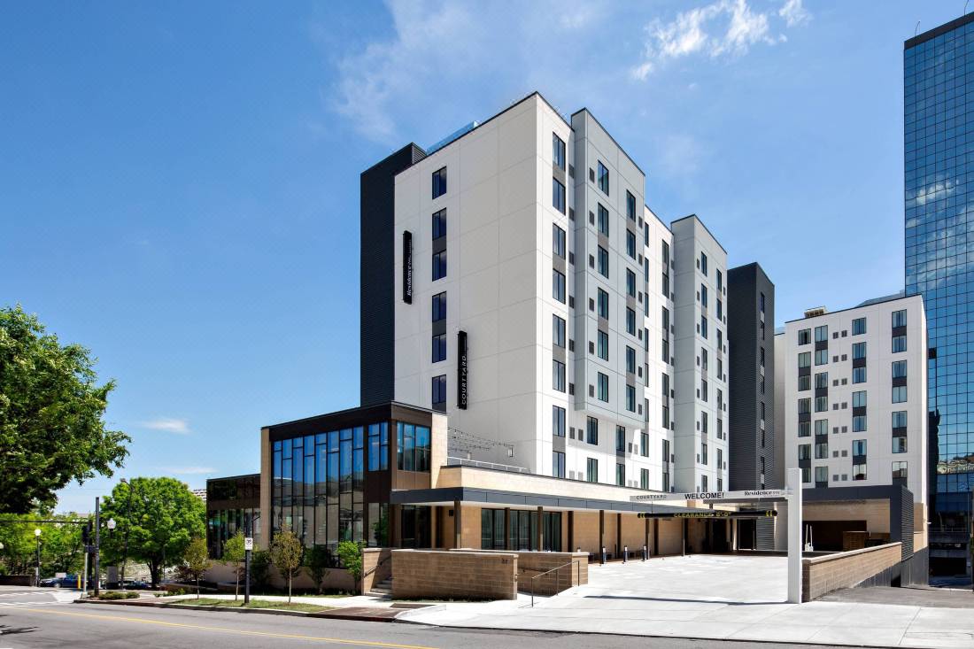 Courtyard by Marriott Knoxville Downtown-Knoxville Updated 2022 Room Price- Reviews & Deals | Trip.com