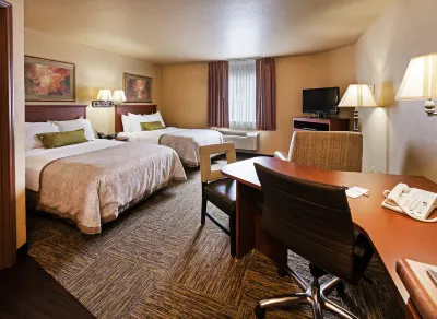 Candlewood Suites ST. Robert