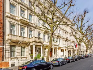 Queensgate Court