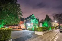 Grovefield Manor Hotels in Poole