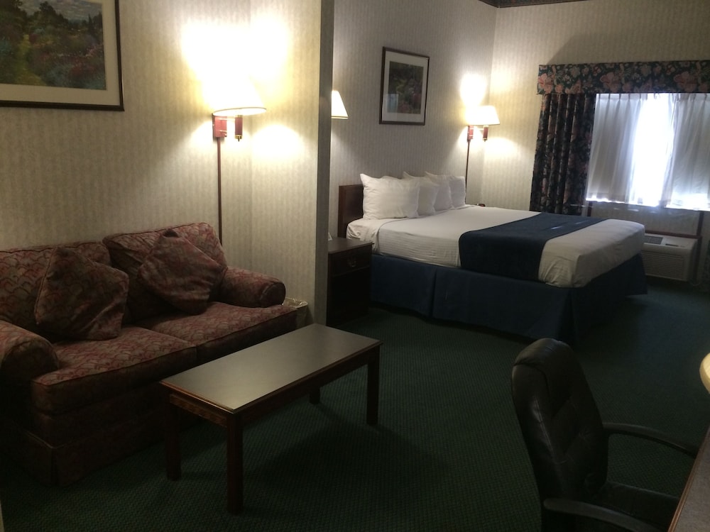 Best Western Inn & Suites