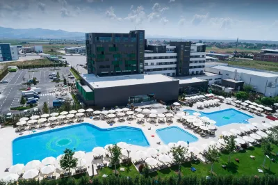 Emerald Hotel Hotels near Bazaar