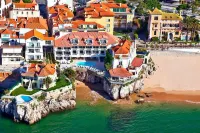 Help Yourself Hostels - Parede Hotels in Каркавелуш