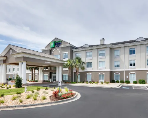 Holiday Inn Express & Suites DUBLIN by IHG Hotels in Dublin