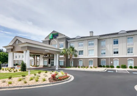 Holiday Inn Express & Suites Dublin