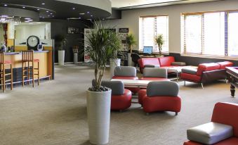 Ibis Cardiff Gate - International Business Park