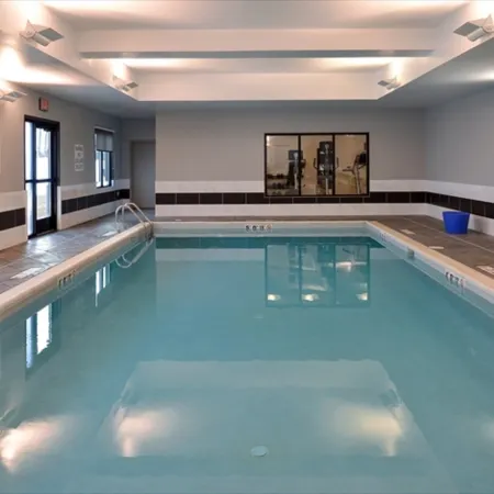 Holiday Inn Express & Suites SHIPPENSBURG by IHG