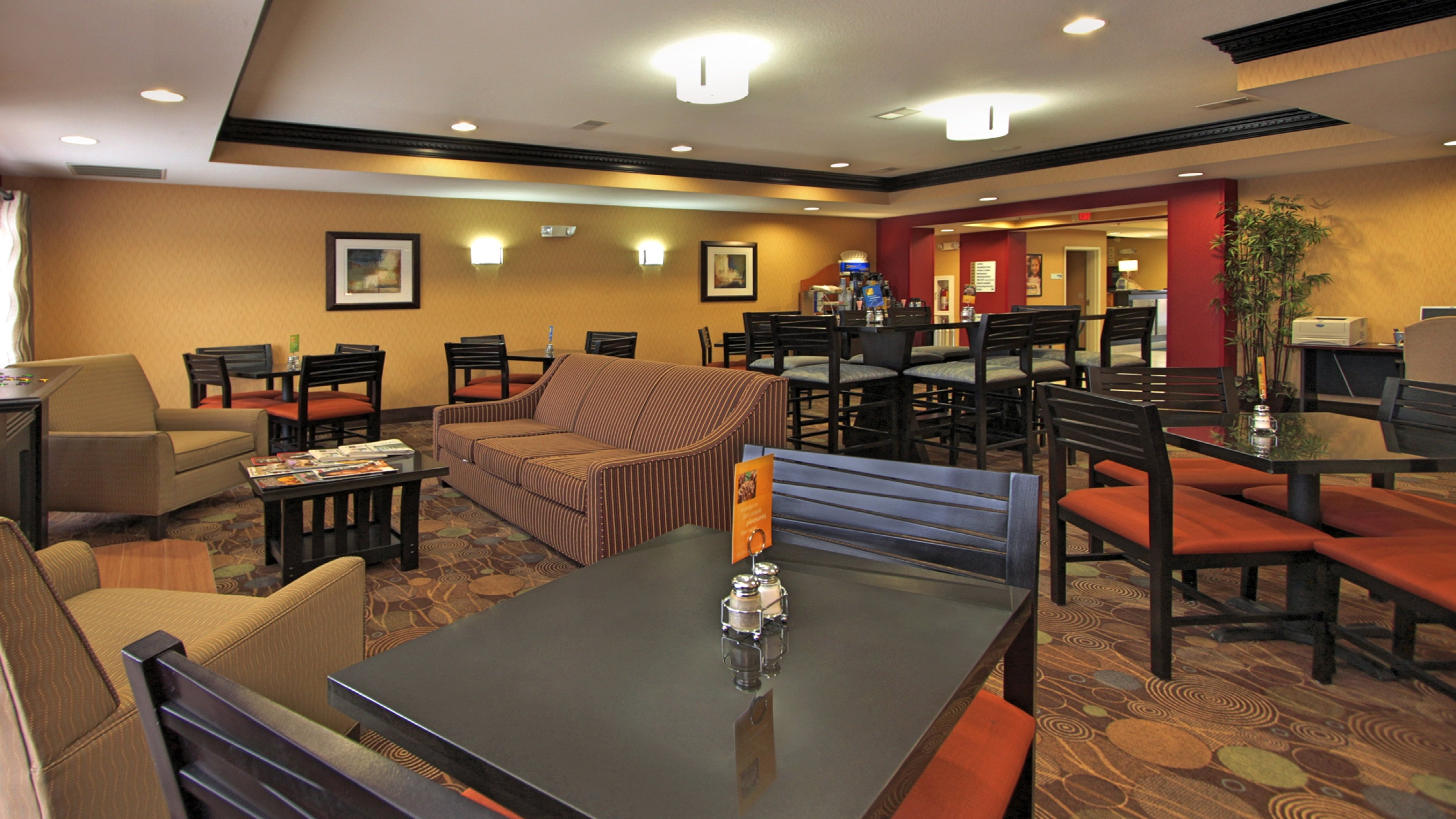 Holiday Inn Express Hotel & Suites Defiance, an Ihg Hotel