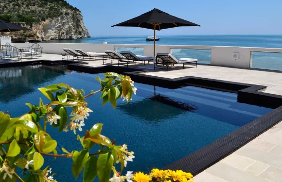 房子和母馬酒店