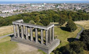 Altido Calton Hill Idyllic Cottage Feel Next 2 Princes St