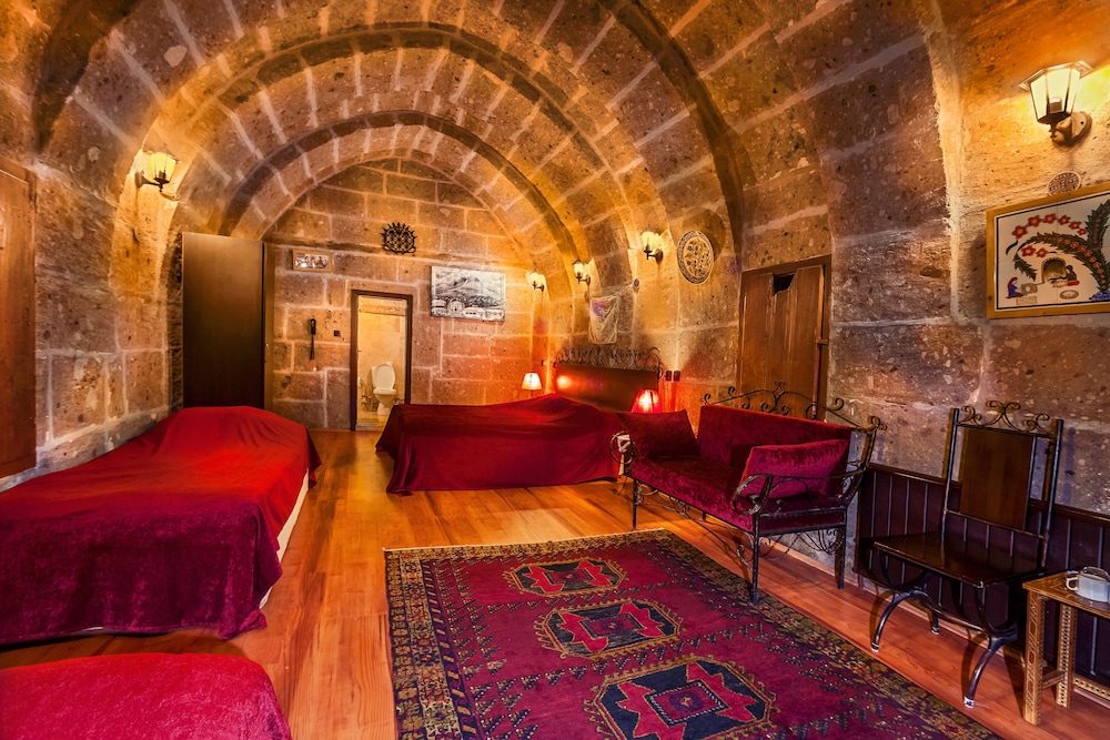 Cappadocia Antique Gelveri Cave Hotel