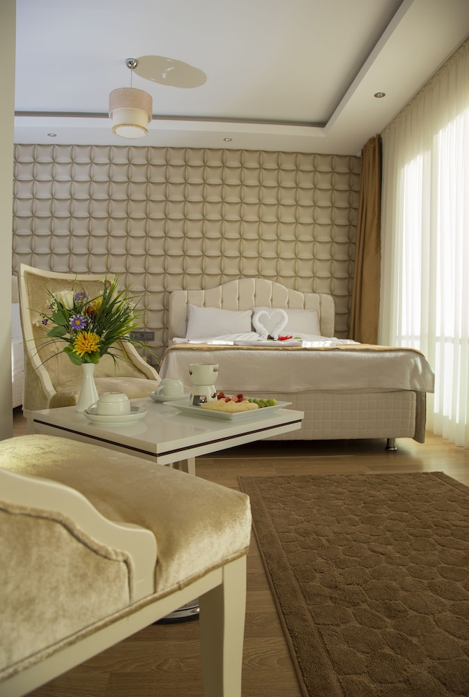 Safran City Hotel & Spa