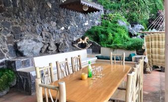 Lake Atitlán - Lake House at001 - Housity